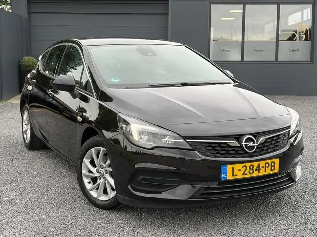 Opel Astra 1.2 Business Elegance 2e Eigenaar l Navi l Camera l Carplay l Keyless l Trekhaak l 110pk...