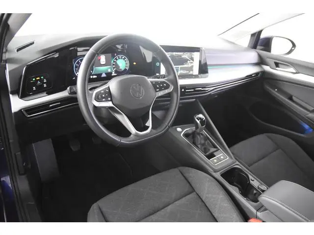 Volkswagen Golf VIII Life *1ste Eigenaar*Navigatie*Camera*Carplay*