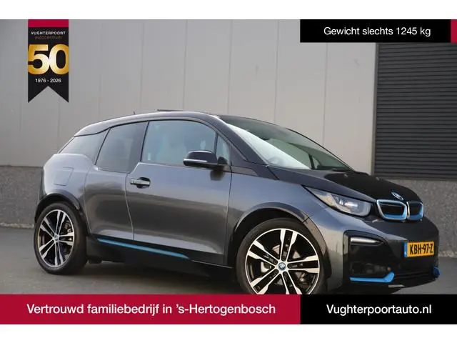 BMW i3 Executive 120Ah 42 kWh/Schuifdak/Adaptive/Carplay/Camera/W-pomp/3-fase/20"