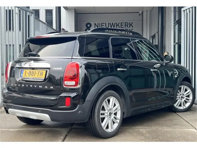 MINI Countryman 1.5 Cooper Chili | AUTOMAAT | HEAD-UP DISPLAY | LEDER | SCHUIF/KANTELDAK | CARPLAY |...