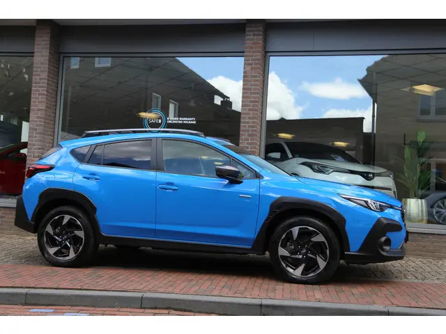 Subaru Crosstrek 2.0ie e-BOXER Aut. Premium Leer Schuifdak LED Camera