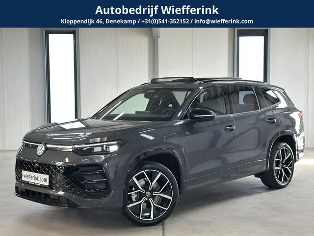 Volkswagen Tayron 1.5 eHybrid R-Line Edition 272pk | Groot scherm | Trekhaak | Pano | 360 camera | B...