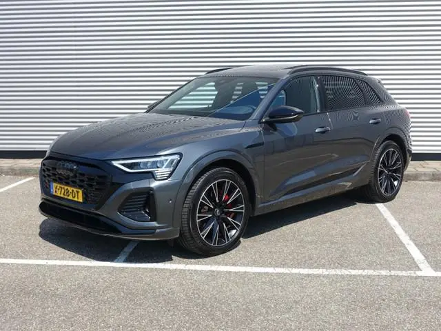 Audi Q8 e-tron