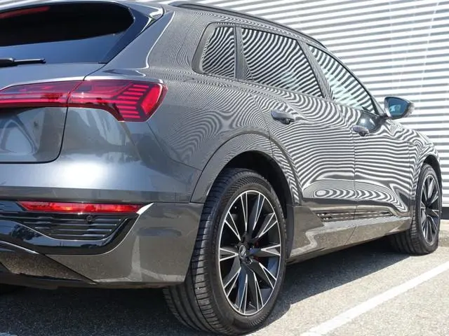 Audi Q8 e-tron