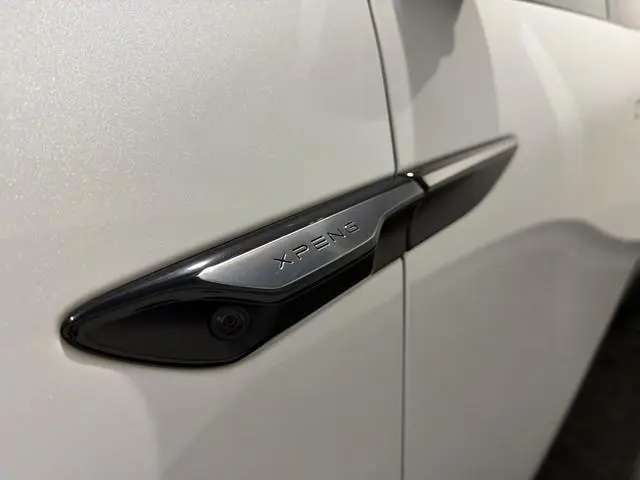 XPENG G6