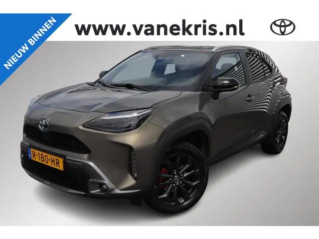 Toyota Yaris Cross 1.5 Hybrid Explore Parkeersensoren voor en achter, Stoelverwarming, Apple Carplay...