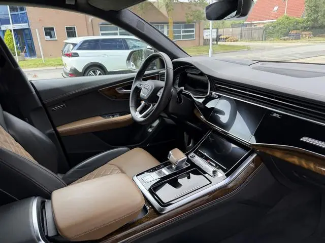 Audi Q8 60 TFSI e quattro Pro Line S Competition Dark Olive | ABT