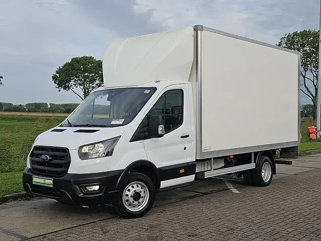 FORD TRANSIT 2.0 Bakwagen Laadklep Spoiler Dubbellucht 170PK Euro6 Airco!