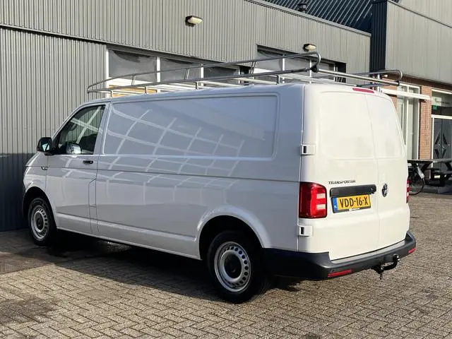Volkswagen Transporter 2.0 TDI L2H1 Trekhaak 2200kg trekgewicht Imperiaal Euro 6 Airco Cruise contro...