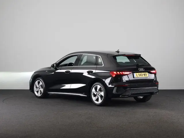Audi A3 Sportback 30 TFSI S edition 110pk Automaat | Navigatie | Climat control | Cruise Control | S...