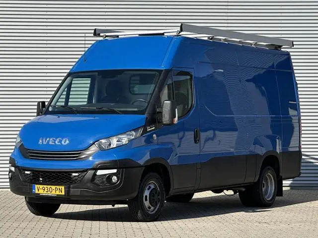 Iveco Daily 35C16V 2.3 352 L2H2 Automaat|Trekhaak 3500KG|Cruis