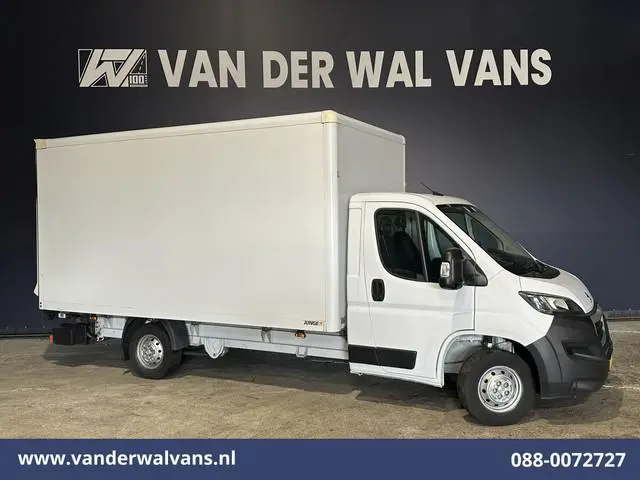 Peugeot Boxer 2.2 BlueHDi 141pk Bakwagen 436cm Lang Laadklep Euro6 Airco | Cruisecontrol | 1055kg la...