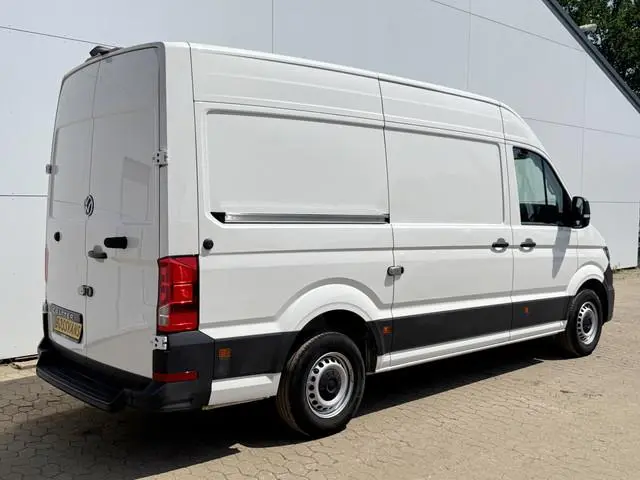 Volkswagen Crafter 2.0 TDI 140PK L3H3 Nieuw Model Virtual Cockpit Climate Control Carplay Camera Par...