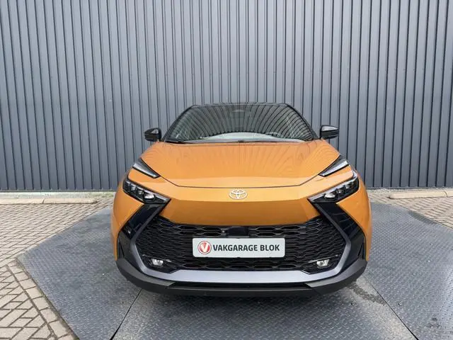 Toyota C-HR 2.0 Hybrid 200(geen plug-in) Première Edition | VOL Leer | Stuurverwarming | Pano dak |...