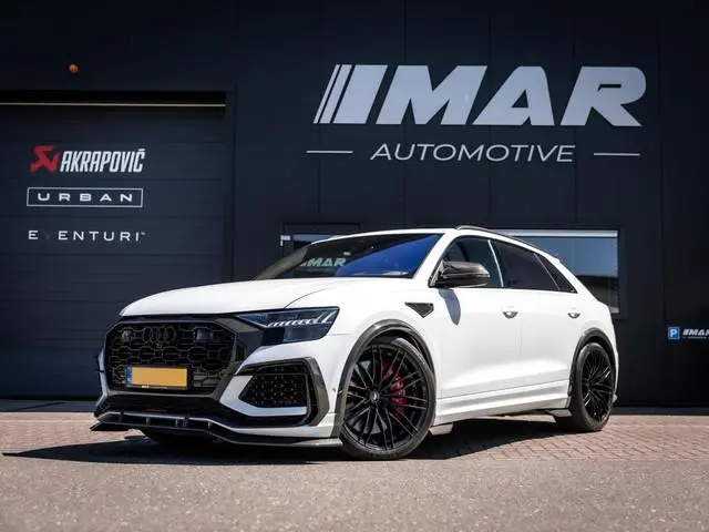 Audi RSQ8