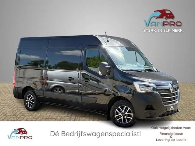 Renault Master L2H2 2.3 dCi 180PK 3,5 T / PDC / Camera / Clima / Navi / Bluetooth / Trekhaak / LED