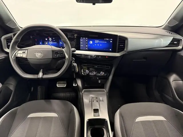 Opel Mokka 1.2 Turbo Hybrid GS AUTOMAAT Climate control Navigatie LED Parkeersensoren achter Camera...