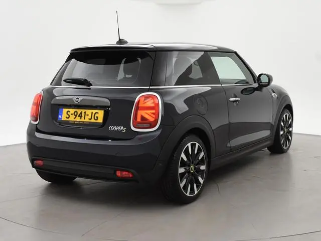 Mini Mini Electric YOURS 33 kWh *100% SOH!* + PANORAMA | HEAD-UP | LEDER | HK | SPORTSTOELEN | CARPL...
