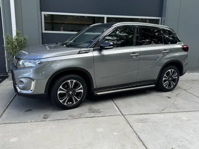 Suzuki Vitara 1.4 Boosterjet Style Smart Hybrid Automaat Navigatie Camera Trekhaak Assistentie pakke...