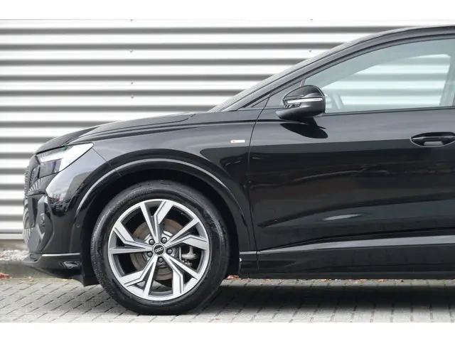 Audi Q4 Sportback e-tron