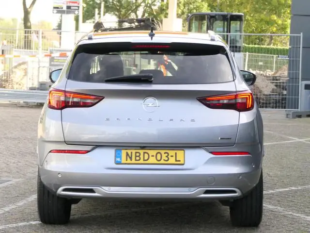 Opel Grandland