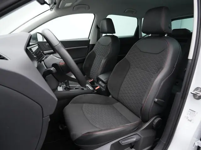 SEAT Ateca 1.5 TSI 150 pk DSG FR | Trekhaak | Achteruitrijcamera | Elektrische achterklep | Stoelver...