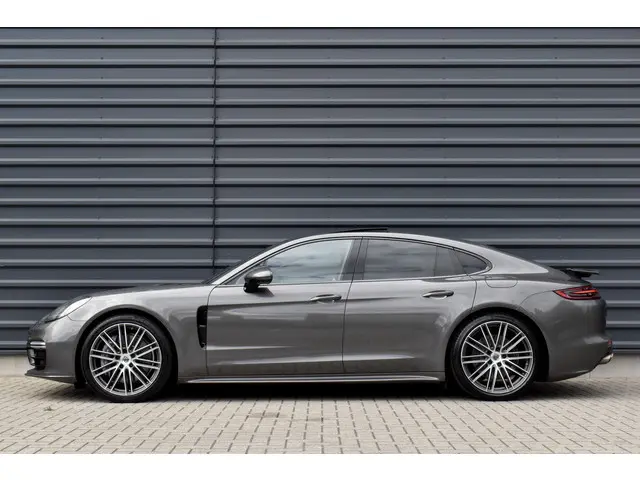 Porsche Panamera 2.9 4 E-Hybrid 462pk SportDesign | Pano | 21'' Velgen | Bose | Sfeerverlichting | L...