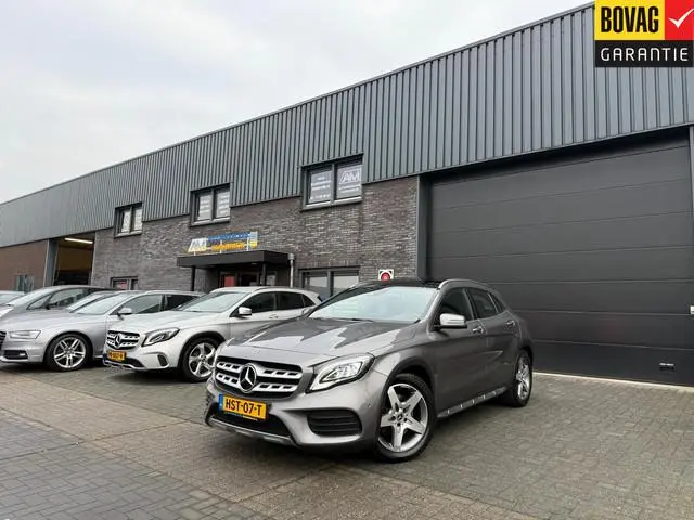 Mercedes-Benz GLA-klasse 250 Premium Plus | 1E EIGENAAR | 3/6/12MND GARANTIE | LED | DAB | TREKHAAK...