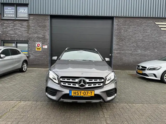 Mercedes-Benz GLA-klasse 250 Premium Plus | 1E EIGENAAR | 3/6/12MND GARANTIE | LED | DAB | TREKHAAK...