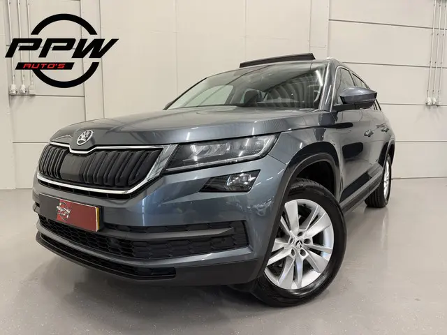 ŠKODA Kodiaq 1.5 TSI Edition Aut. 7p. PANO/TREKHAAK/LED/ACC/CANTON/CAMERA/CARPLAY/SFEER/LEER-ALCANTA...