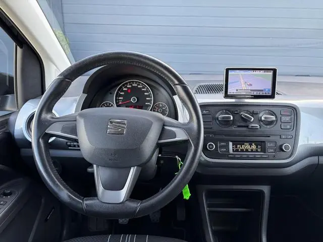 SEAT Mii 1.0 Sport Connect Navi,Airco,Cruise,Pdc,5 Deurs,Lm velgen,N.A.P,Zeer Zuinig,Apk tot 01-2027