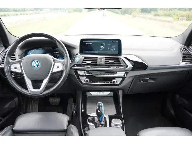 BMW iX3 High Executive 80 kWh / SOH 91,1 / Pano / Trekhaak / Co Pilot / Harman Kardon /