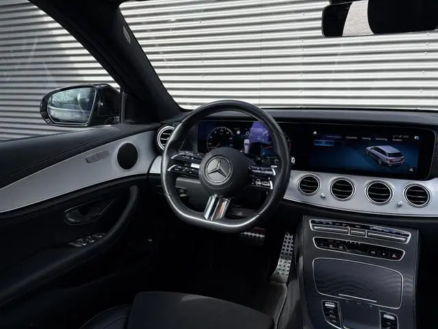 Mercedes-Benz E-klasse Estate 200 AMG |Pano|Trekhaak|Carplay|