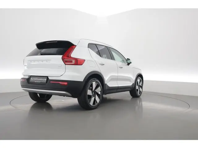 Volvo XC40 1.5 T5 Recharge Plus Bright SOH 93,9% | Pilot Assist | All Season | Leer | Apple CarPlay...