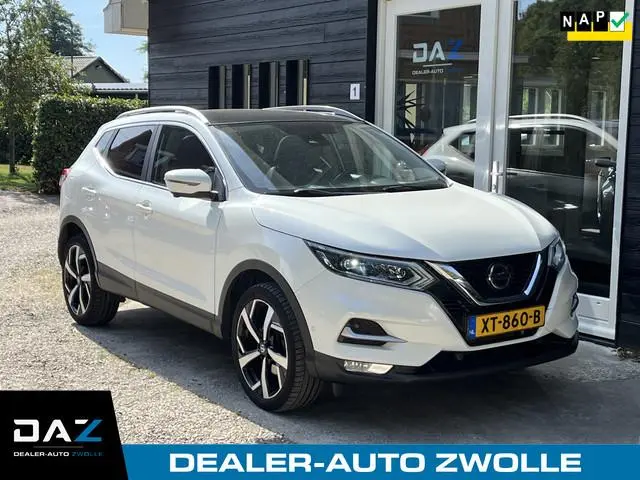 Nissan Qashqai 1.2 Tekna + Ecc/Navi/Pano/Trekhaak