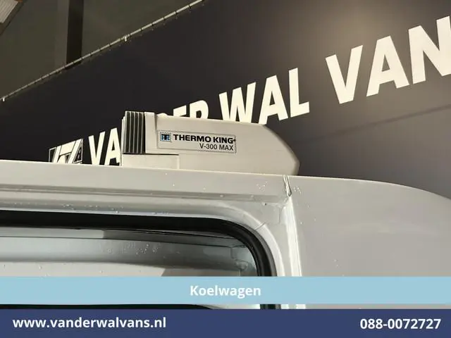 Renault Master 2.3 dCi 136pk L2H2 Koelwagen Thermoking V-300 MAX Vriezen -20°C tot verwarmen + 20°C...