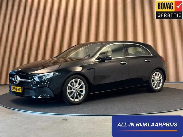 Mercedes-Benz A-klasse 200 163PK Aut. Launch Edition Premium Plus | Sfeerverlichting | Navi | Camera...