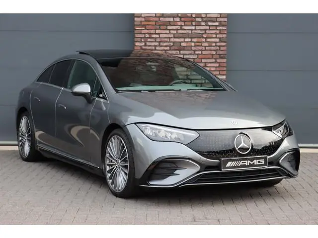 Mercedes-Benz EQE