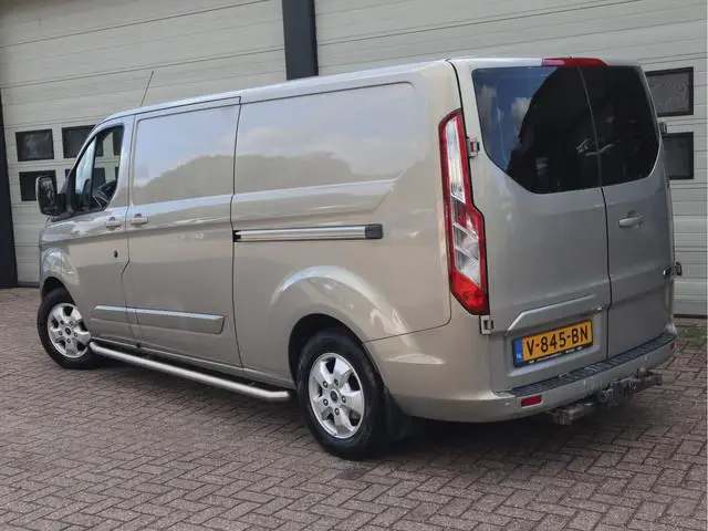 Ford Transit Custom 2.0 TDCI 131pk - L2 Lang - 2x Schuifdeur - Trekhaak - Camera