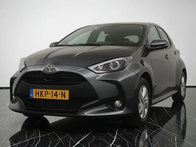 Toyota Yaris 1.5 Hybrid 115 Business - Navigatie via Apple/Android - Camera - Climate control - Adap...