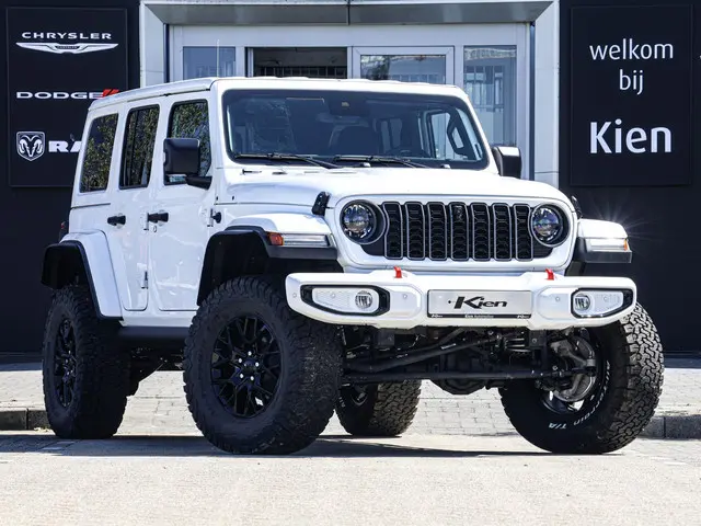 Jeep Wrangler Unlimited 4xe 380 Dominator | Liftkit 2.5 Rubicon | Electric Treeplanken | Grill 2025...