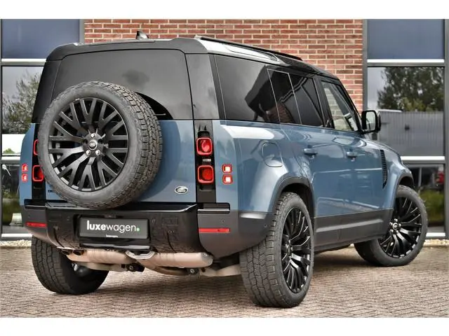 Land Rover Defender Hard Top 110 3.0 D250 22inch Trekh Luchtv 360 Black-pack