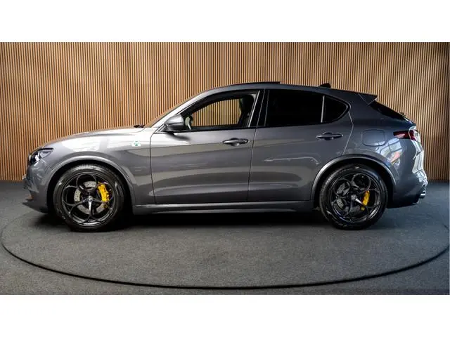 Alfa Romeo Stelvio 2.9 V6 AWD Quadrifoglio