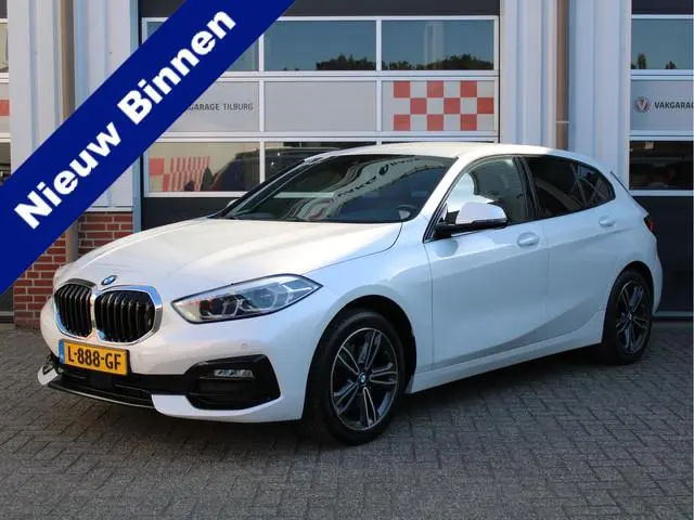 BMW 1-serie 118i Business Edition Sport Automaat Stoelverw./Half leder Sport int/Cruise/Climate/Carp...