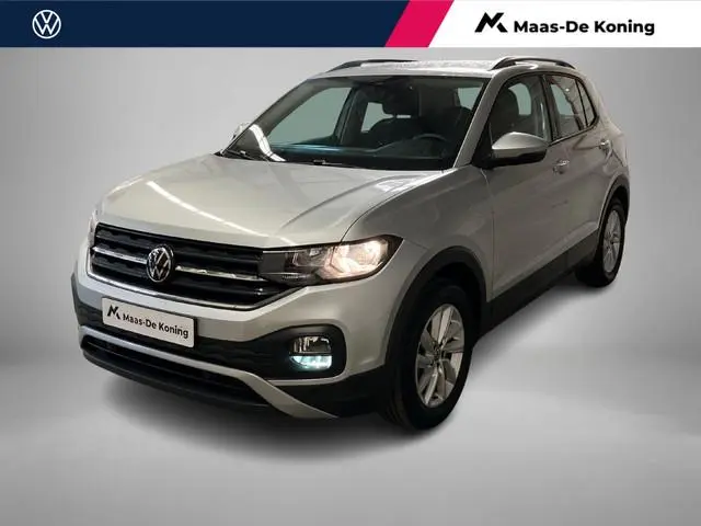 Volkswagen T-Cross 1.0TSI/95PK Life · Camera · Stoelverwarming · Apple/Android Car Play · Navigatie...