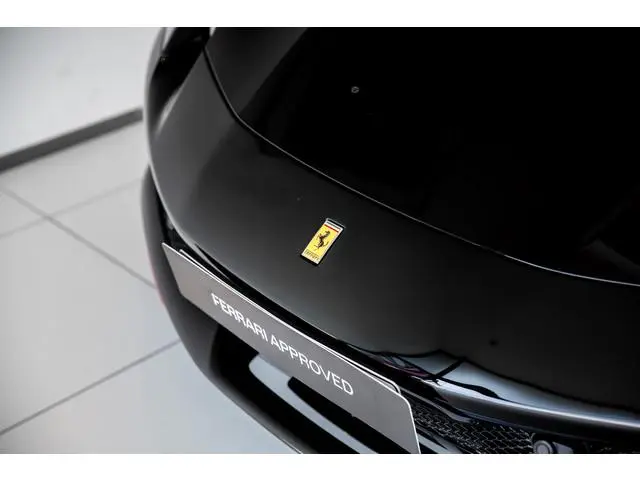 Ferrari 296