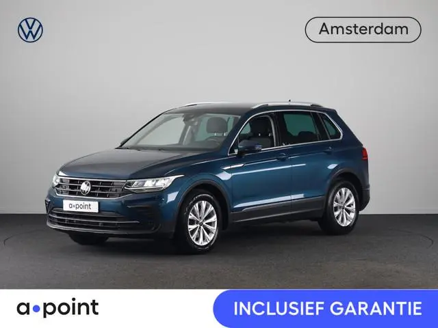 Volkswagen Tiguan 1.5 TSI Life Business 150PK | Automaat (DSG) | Navigatie | Camera | Wegklapbare tr...