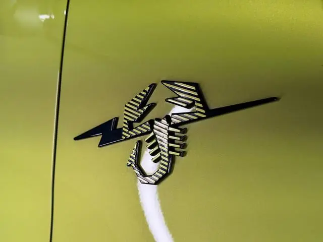 Abarth 600e