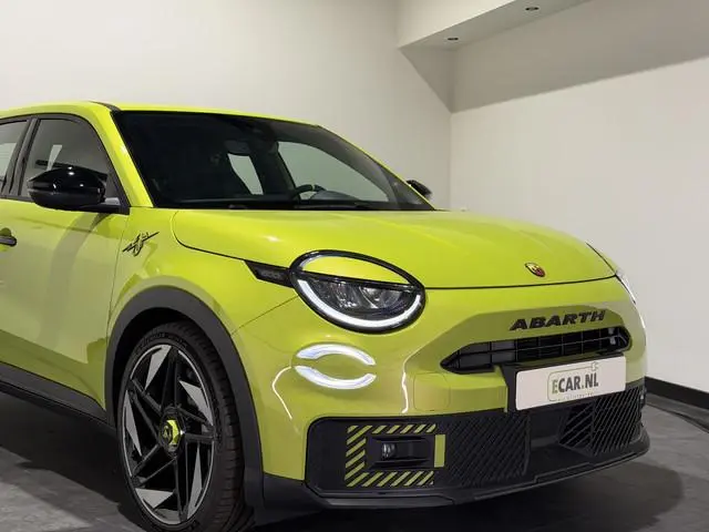 Abarth 600e
