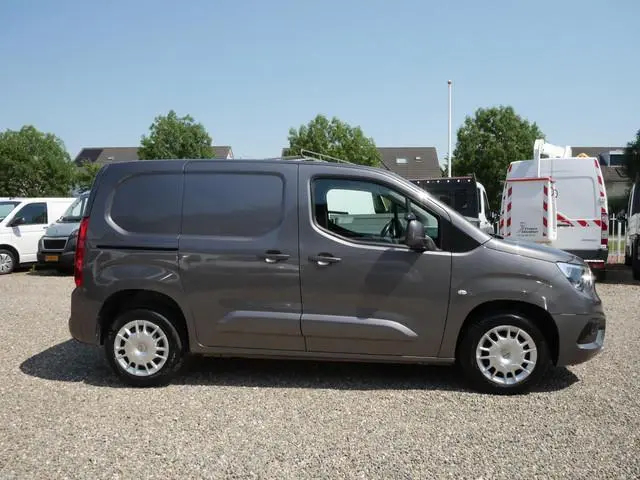 Opel Combo 1.5D 100PK, L1, Airco, Achterklep, 2 x Schuifdeur